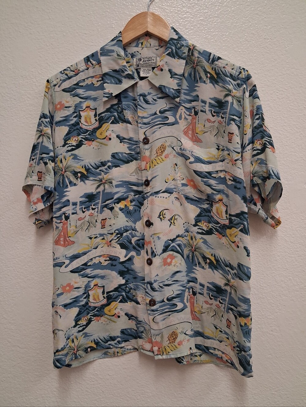 Avanti Vintage Silk Hawaiian Shirt Men’s Small Floral Tropical Aloha